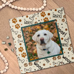 Puzzle Mascota fotográfico del patrón de perro lindo<br><div class="desc">Rompecabezas de fotografía de perro divertido personalizado - madera, huesos, patas Inespiritividad arte creado para inspirarte mientras trabajas en este divertido rompecabezas mascota. Un regalo fotográfico perfecto para el Día de San Valentín y genial para cualquier amante del perro. Sumérgete en el lindo patrón y la divertida foto que eliges....</div>