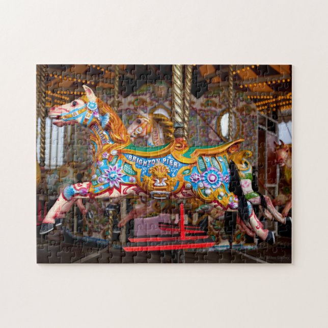 Puzzle Merry Go Round Carousse Horse Briening Pier (Horizontal)