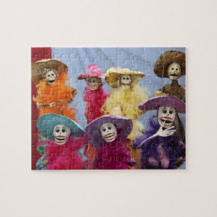 Puzzle México. Catrinas esqueléticas, figuras celebrando