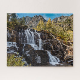 Puzzle Mill Creek en el Cañón Lundy, CA