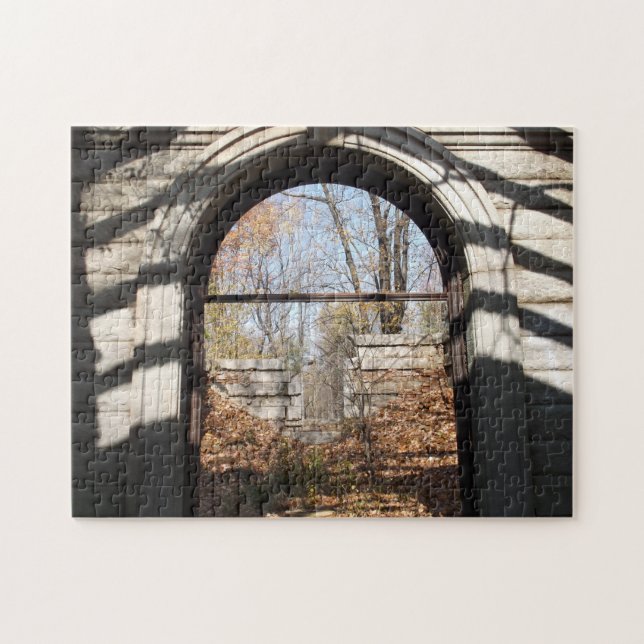 Puzzle Mirando a través de la ruina (Horizontal)