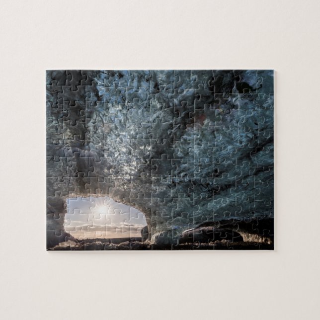 Puzzle Mirando desde una cueva de hielo, Islandia (Horizontal)
