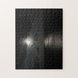 Puzzle Misterioso sol blanco en el cielo negro