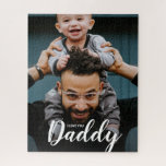 Puzzle Moderno, te amo, papá guión foto Personalizado<br><div class="desc">Usando una tipografía hermosa y moderna para las palabras "I Love you Daddy" (Te amo papá), esta foto de papá y tu hijo se puede personalizar fácilmente con tu foto favorita. Un elegante bloque fotográfico con el que se debe valorar y jugar, un dulce rompecabezas fotográfico. Dáselo a papá para...</div>
