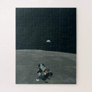 Puzzle Módulo Lunar Apolo y salida de la Tierra sobre la 