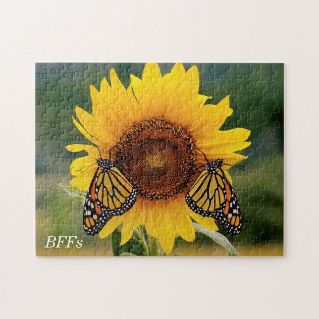 Puzzle Monarca Butterfies en el girasol (Horizontal)