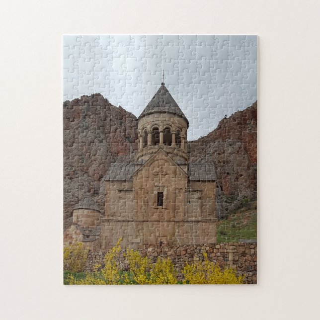 Puzzle Monasterio de Noravank cerca de la aldea de Areni, (Vertical)