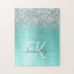 Puzzle Monograma del Purpurina plateado Metalizado cepill<br><div class="desc">Personalice fácilmente este diseño de rompecabezas de moda de moda con un purpurina brillante de bonito plateado sobre un fondo metálico verde azulado cepillado.</div>