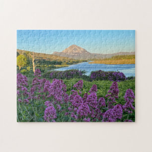 Puzzle Monte Errigal y flores en Donegal, Irlanda