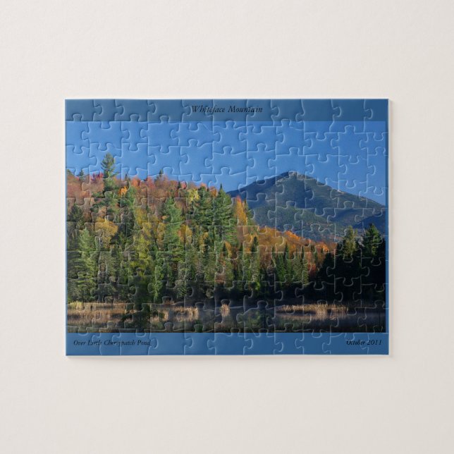 Puzzle Monte Whiteface sobre Little Cherrypatch Pond (Horizontal)
