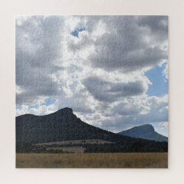 Puzzle Montes de esturión y abrupto bajo nubes dramáticas