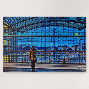 Puzzle Mujer esperando un tren en la hora azul