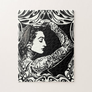 Puzzle Mujer gitana tatuada en blanco y negro