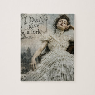 Puzzle Mujer Vintage con un vestido de tenedores cita div