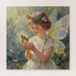 Puzzle Niña Hada Pequeña y Bonita sosteniendo una Maripos