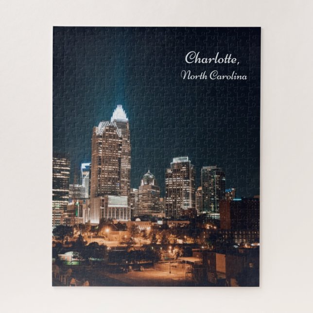 Puzzle Noche del Skyline City de Charlotte Carolina del N (Vertical)