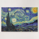 Puzzle Noche estrellada de van Gogh<br><div class="desc">Van Gogh estaba obsesionado por el simbolismo de objetos luminosos y de color. La lámpara era un símbolo de calma y seguridad. La estrella simbolizaba la fe, y la luz de los gases, las realidades humanas. El azul ultramarino profundo era infinito, mientras el rojo y el verde expresaban "esas cosas...</div>