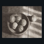 Puzzle Nostalgia por el béisbol - Baseballs<br><div class="desc">"Nostalgia de béisbol II" por Judy B. Messer. Cuenta con una fotografía sepia de varias pelotas de béisbol.</div>