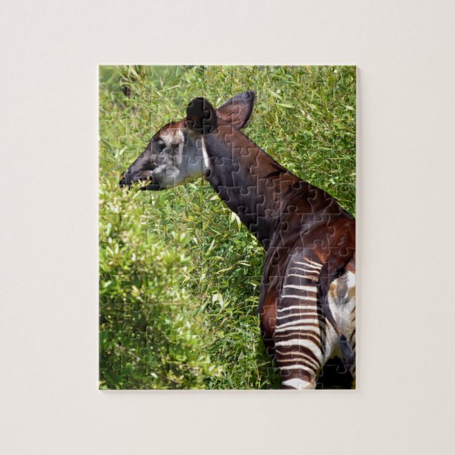 Puzzle Okapi en la vegetación (Vertical)