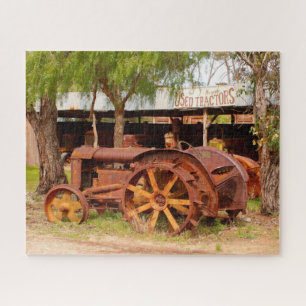 Puzzle Old rusty tractor