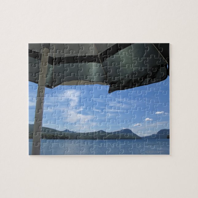 Puzzle Opinión del lago debajo del paraguas (Horizontal)