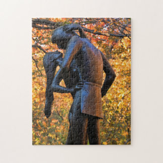 Puzzle Otoño de Central Park: Estatua de Romeo y Julieta
