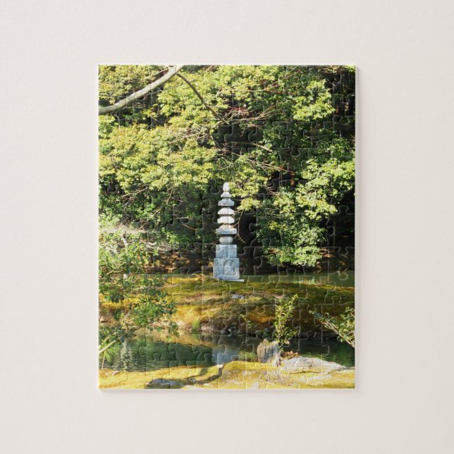 Puzzle Pagoda de serpientes blancas / Hakuja No Tsuka (Vertical)