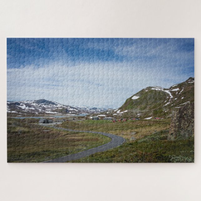 Puzzle Paisaje alejado de la montaña en Noruega (Horizontal)