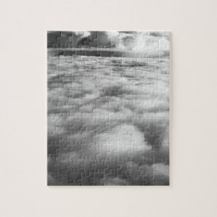 Puzzle Paisaje de nubes inquietante al amanecer.