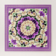 Pansies Mandala: Púrpura antiguo