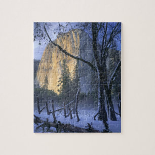 Puzzle PARQUE NACIONAL YOSEMITE, CALIFORNIA. EE. UU. Luz