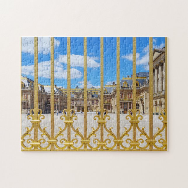 Puzzle Patio del Palacio de Versalles a través de la puer (Horizontal)