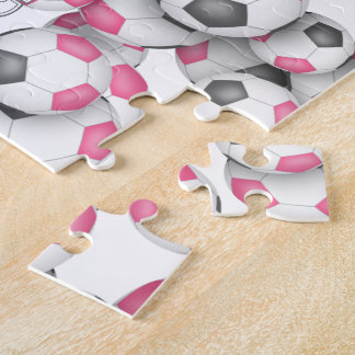 Puzzle patrón de pelotas de fútbol gris rosado de los chi