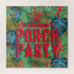 Puzzle Patrón tropical de Fiesta Porch<br><div class="desc">Este rompecabezas incluye tu nombre y las palabras "Fiesta de puerco" en un patrón de flores tropicales y hojas en el diseño de impresión de mimbre trenzado. Divertido para el entretenimiento al aire libre. COINCIDIENDO con los artículos de nuestra tienda.</div>