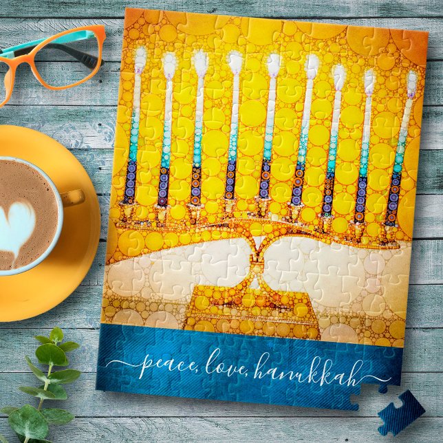 Puzzle "Peace Love Hanukkah" Artsy Yellow & Gold Menorah (Subido por el creador)
