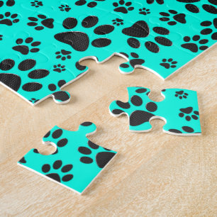 Puzzle Perro Paws Black and White Polka Dot en cian vivo