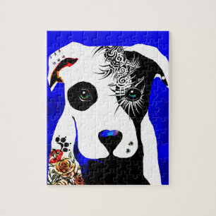 Puzzle Perro Pitbull con tatuajes y perforaciones