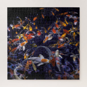 PUZZLE PESCADO KOI SOBRE FLUJO