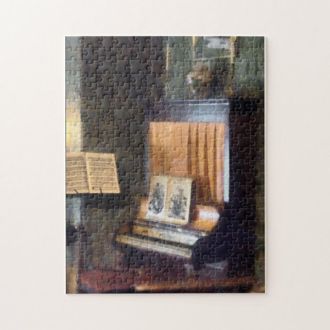 Puzzle Piano y partitura en atril (Vertical)