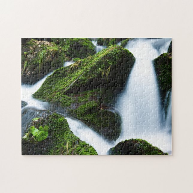 Puzzle piedra verde de cascada (Horizontal)