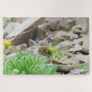 Puzzle Pika Sujetando Hojas Y Flores En Boca