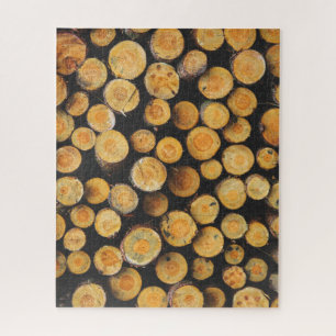 Puzzle Pila de corte fresca de registros de árbol