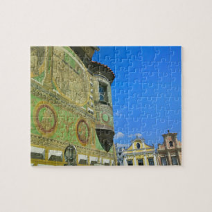 Puzzle Plaza del casco antiguo rodeada de siglo XVI