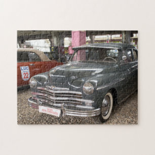 Puzzle Plymouth Special De Luxe. Construido en 1949