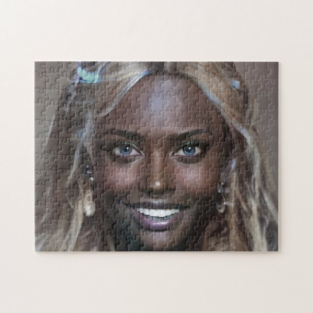 Puzzle Portrait Brunette Blonde sonríe joven mujer (Horizontal)