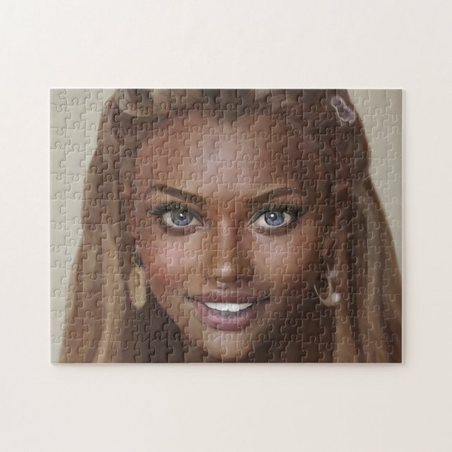 Puzzle Portrait Brunette sonríe joven adolescente (Horizontal)