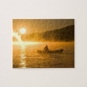 Puzzle Practicando canoa en Lily Bay al amanecer, Lago Mo