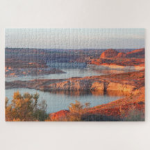 Presa y puente al amanecer