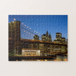 Puzzle Puente de Manhattan y de Brooklyn en la oscuridad