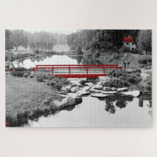 Puzzle Puente en CT, negro y blanco con acentos rojos